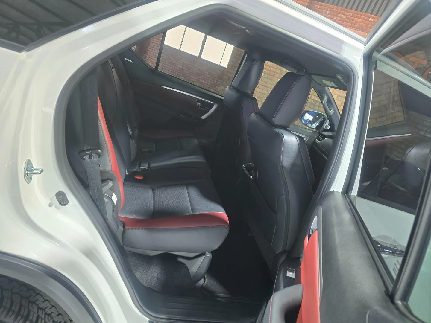 2025 Toyota Fortuner 2.8GD-6 4x4, photo 6 of 7