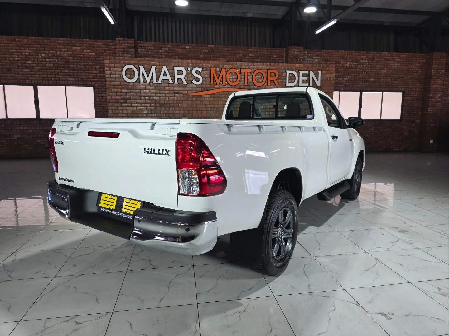 2025 Toyota Hilux 2.4GD-6 Single Cab Raider Manual, photo 6 of 6