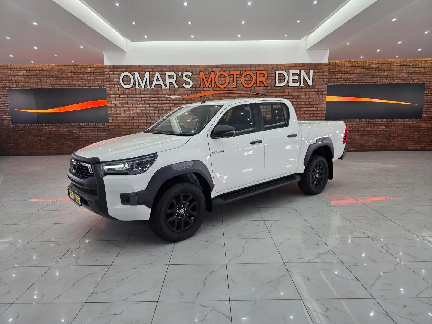 2025 Toyota Hilux 2.8GD-6 Double Cab 4x4 Legend Auto, photo 1 of 6