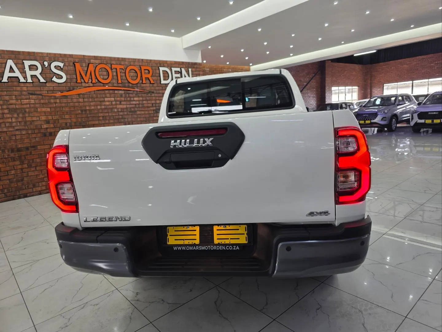 2025 Toyota Hilux 2.8GD-6 Double Cab 4x4 Legend Auto, photo 5 of 6