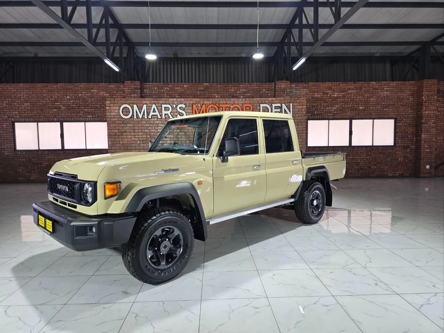 2025 Toyota Land Cruiser 79 4.2D Double Cab, photo 3 of 6