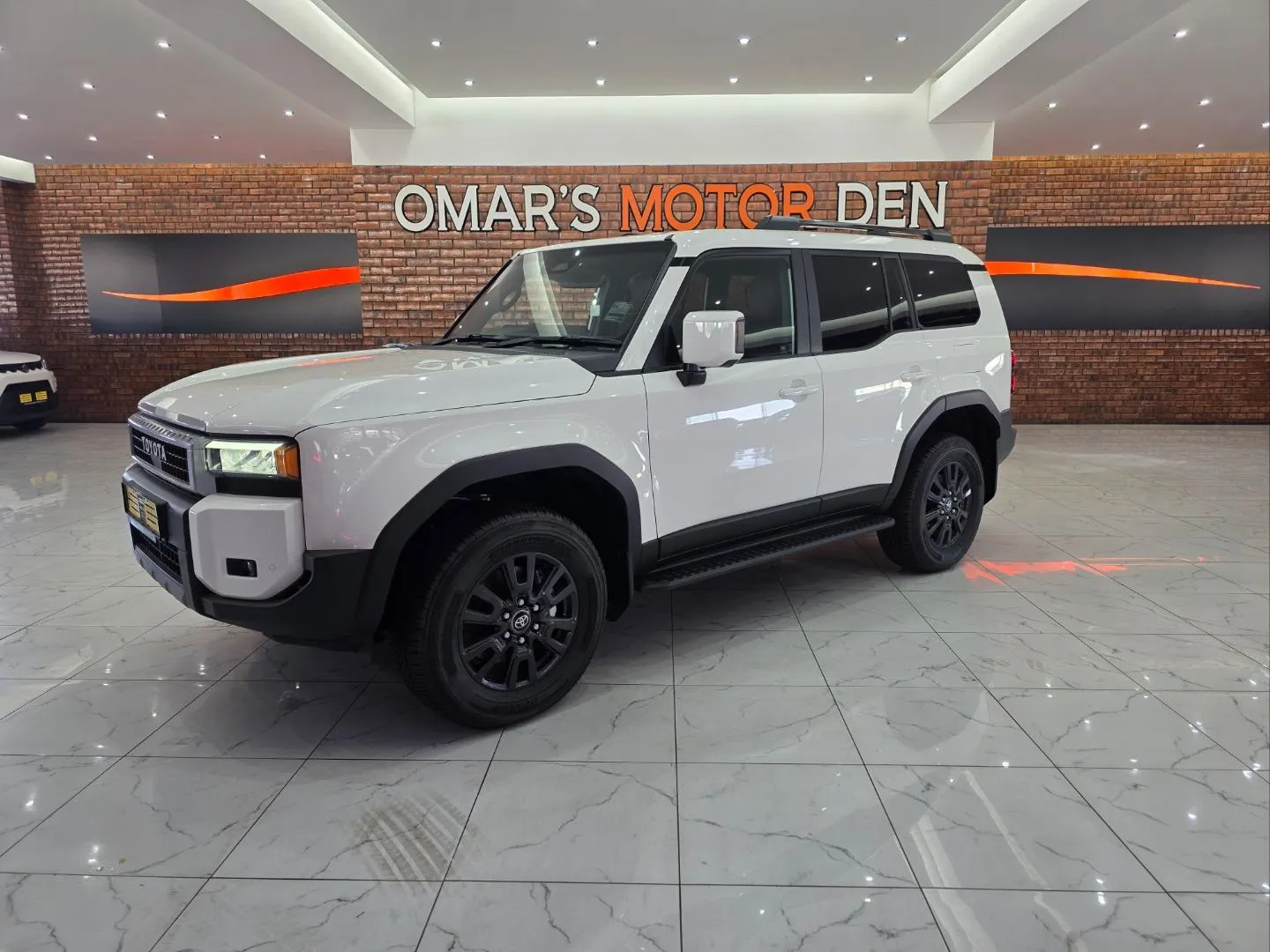 2025 Toyota Land Cruiser Prado 2.8GD TX, photo 1 of 5