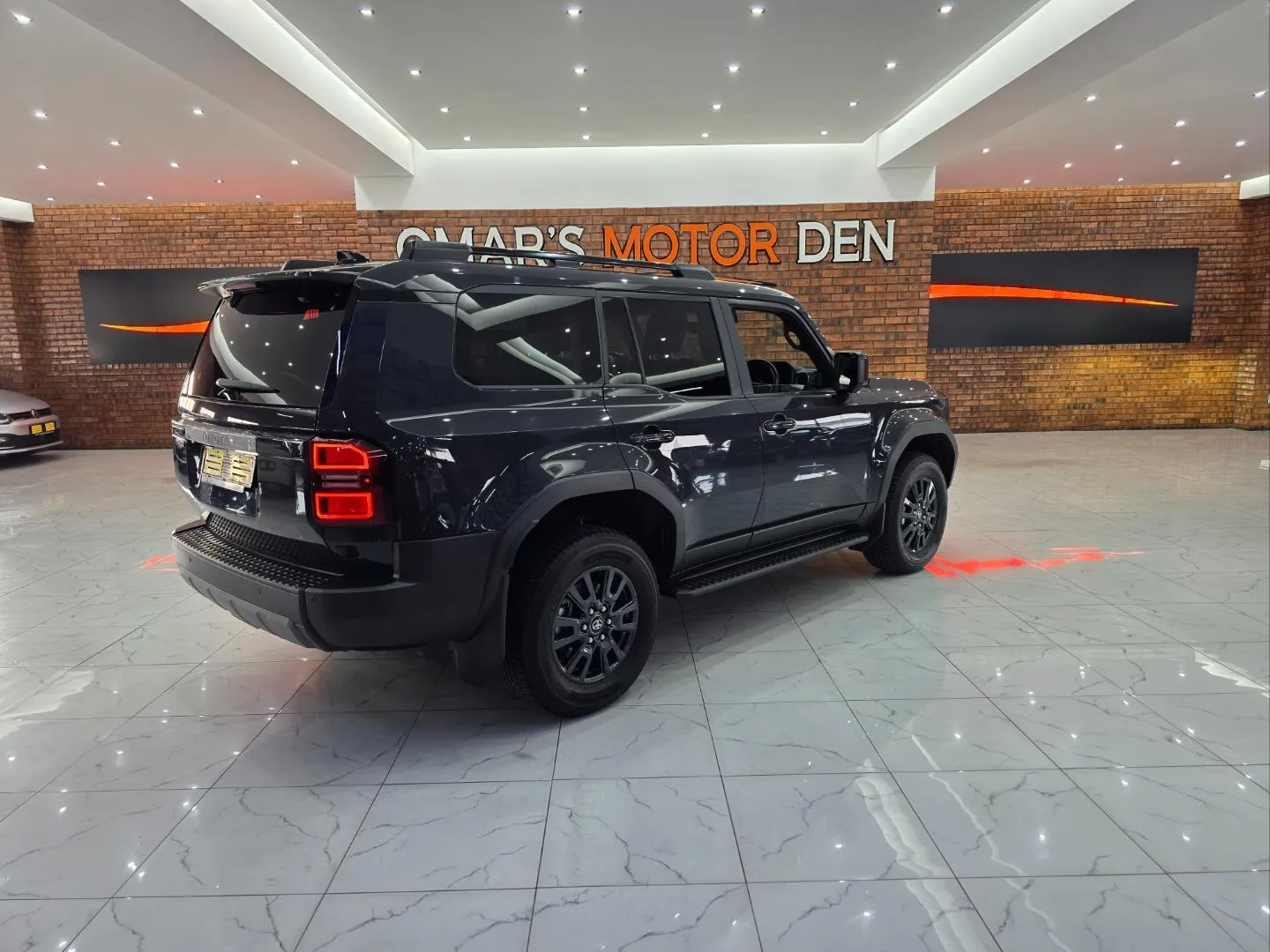 2025 Toyota Land Cruiser Prado 2.8GD TX, photo 3 of 5