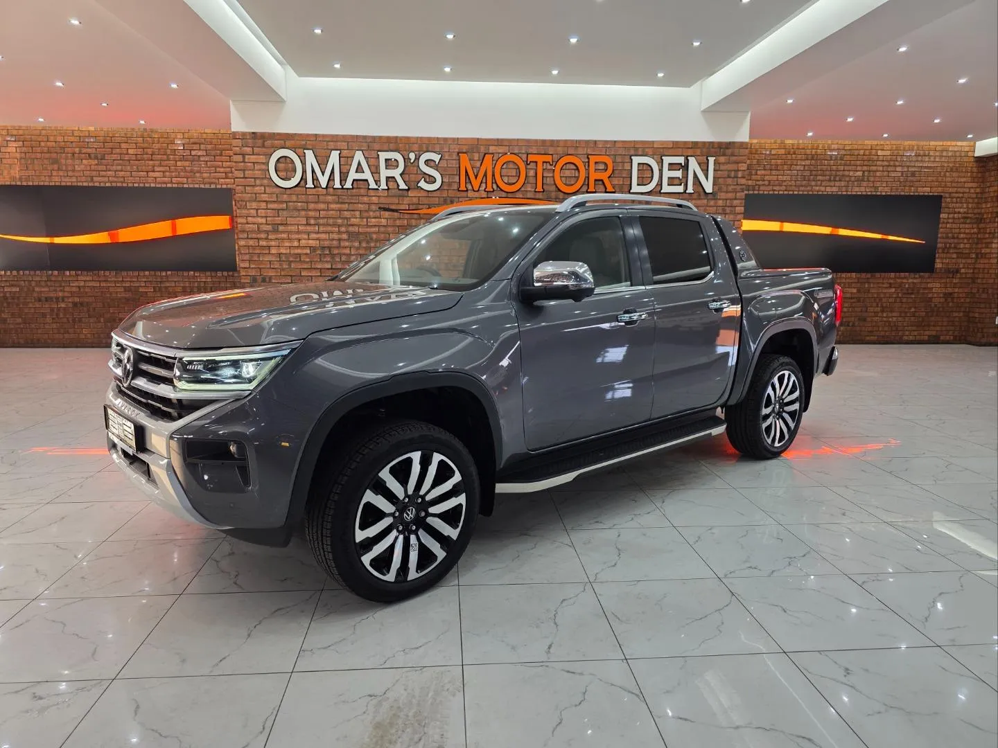 2025 Volkswagen Amarok 3.0TDI V6 Double Cab Aventura 4Motion, photo 1 of 4
