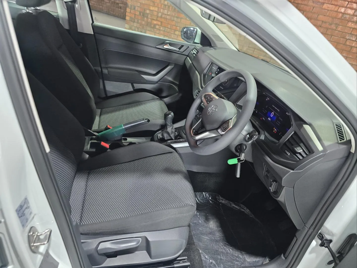 2025 Volkswagen Polo Hatch 1.0TSI, photo 6 of 6