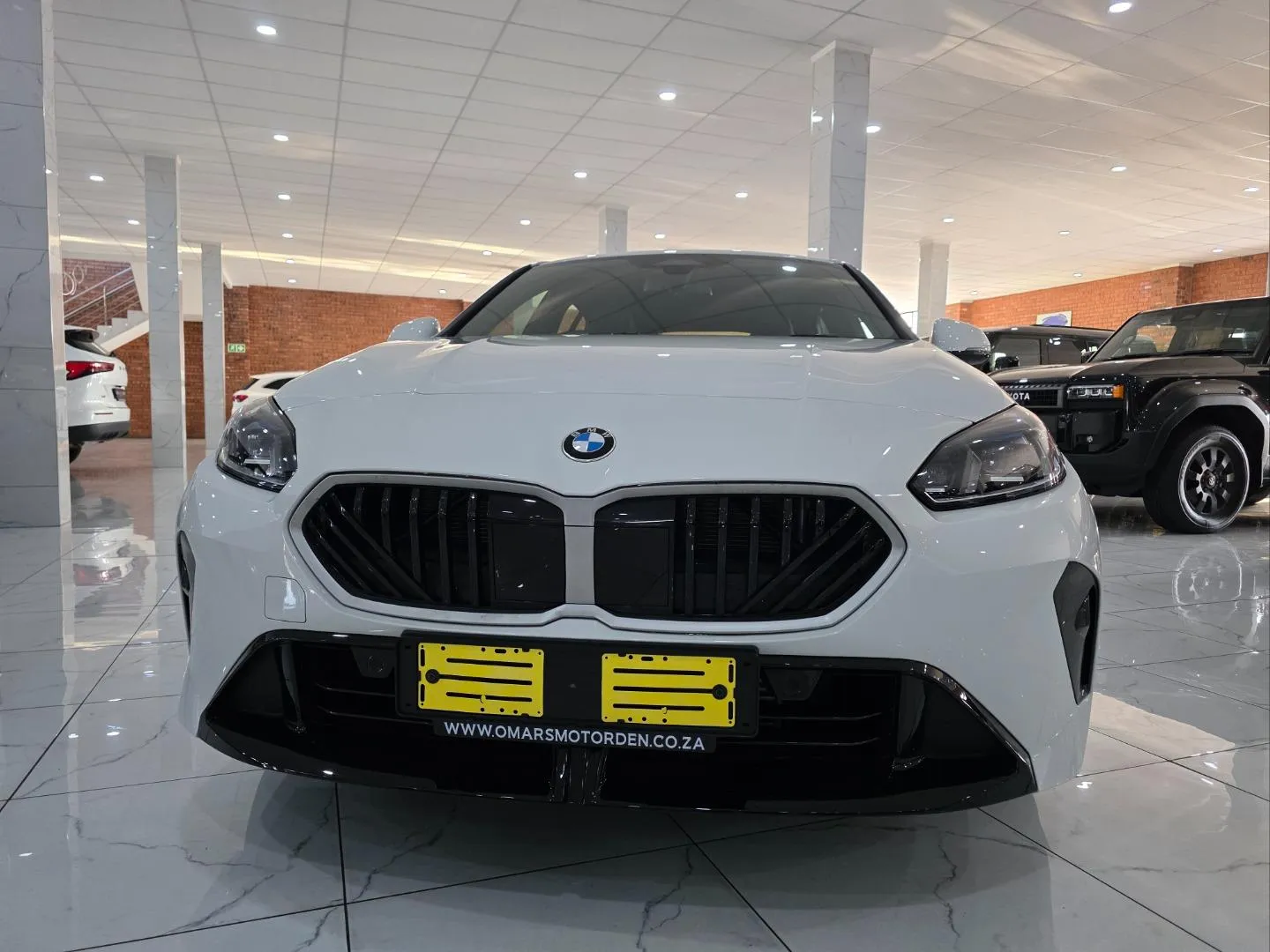 2026 BMW 1 Series 118 M Sport, photo 3 of 5