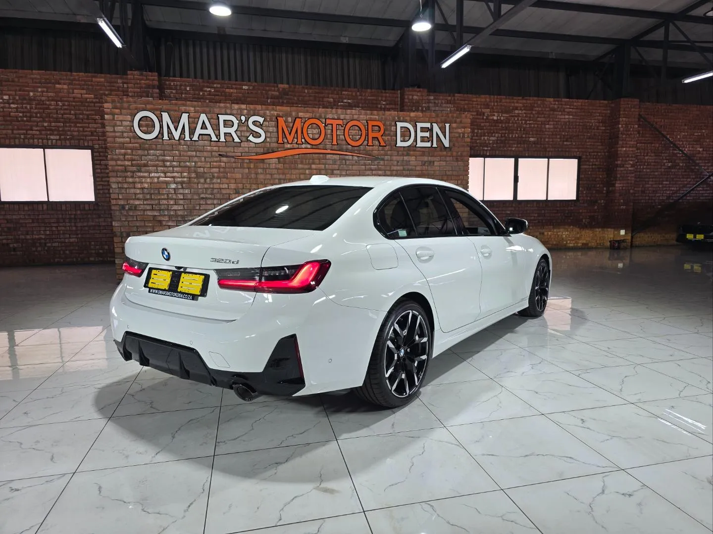2026 BMW 3 Series 320d M Sport, photo 5 of 8