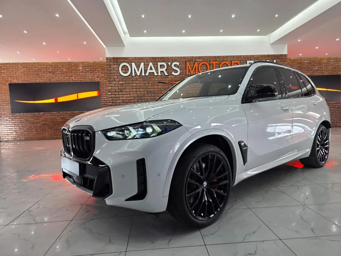 2026 BMW X5 M60i xDrive M Sport Pro, photo 3 of 5