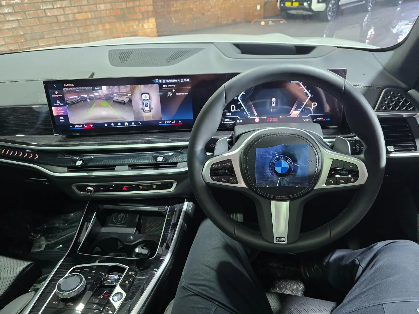 2026 BMW X5 xDrive30d M Sport Pro, photo 6 of 6