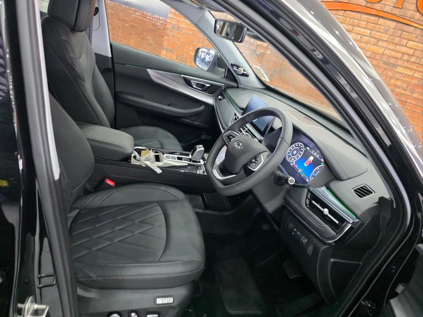 2026 Chery Tiggo 8 Pro 1.6TGDI 290T Executive +, photo 6 of 7