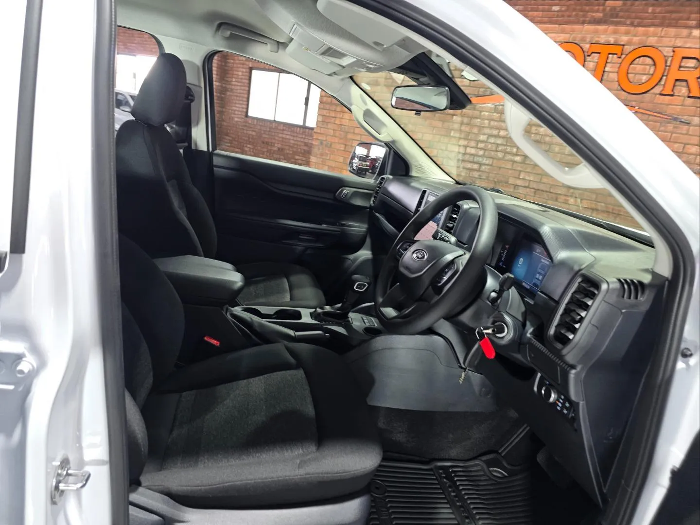 2026 Ford Ranger 2.0 Sit Double Cab XL Auto, photo 5 of 6