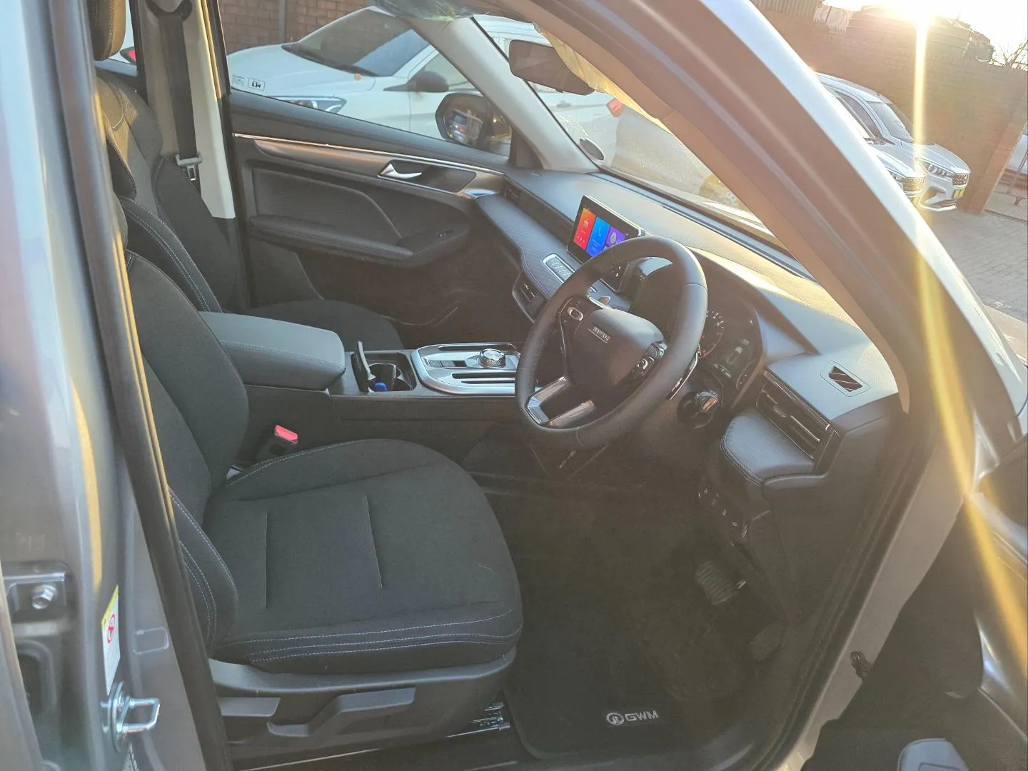 2026 Haval Jolion Pro 1.5T Premium, photo 7 of 7