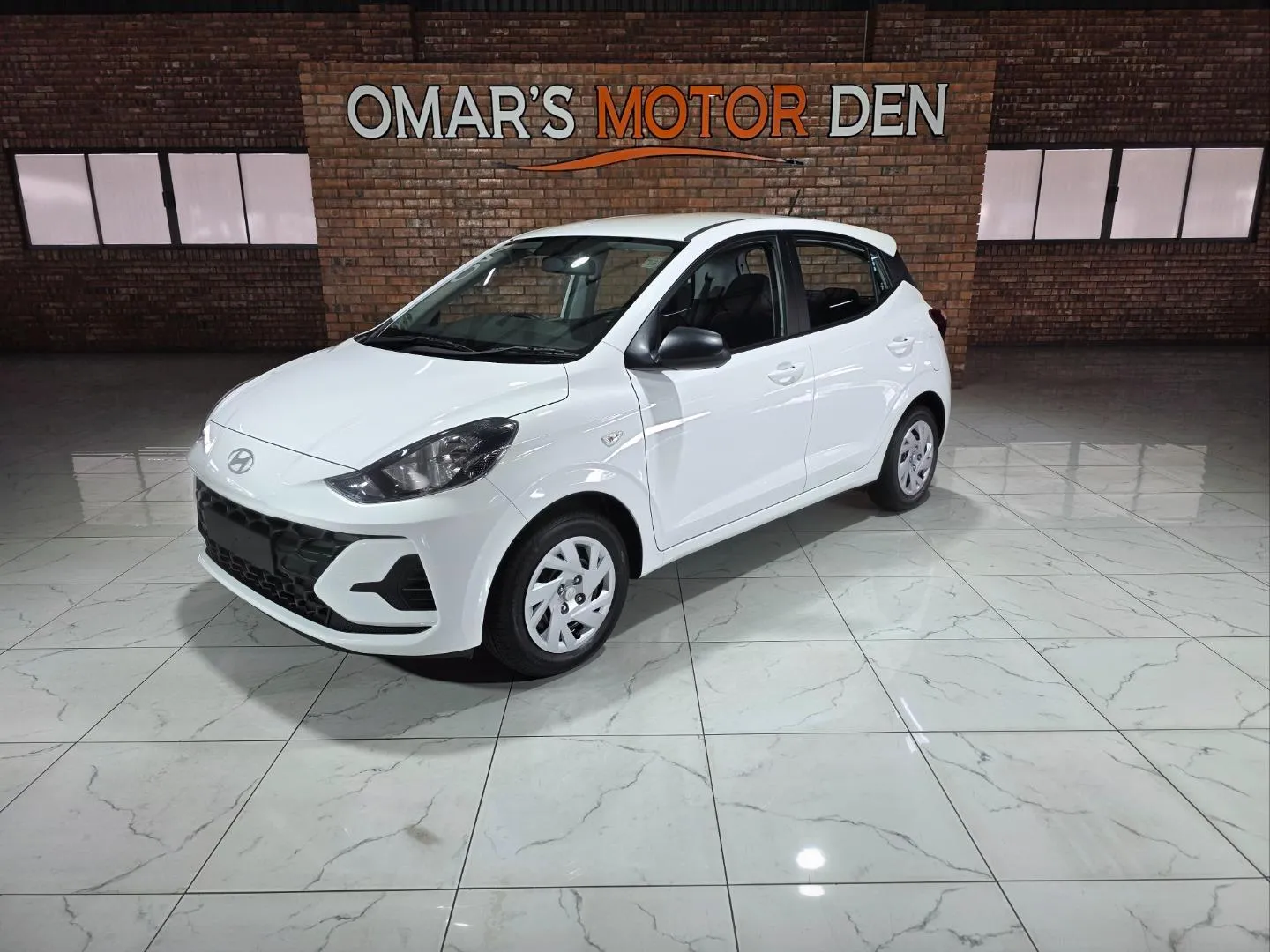 2026 Hyundai Grand i10 1.2 Premium Hatch, photo 1 of 6