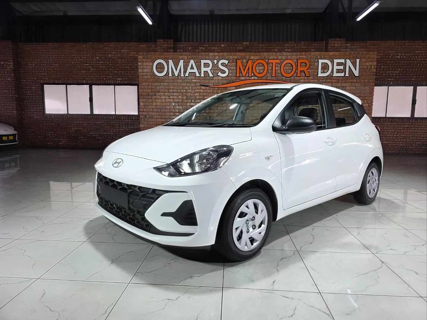 2026 Hyundai Grand i10 1.2 Premium Hatch, photo 2 of 6