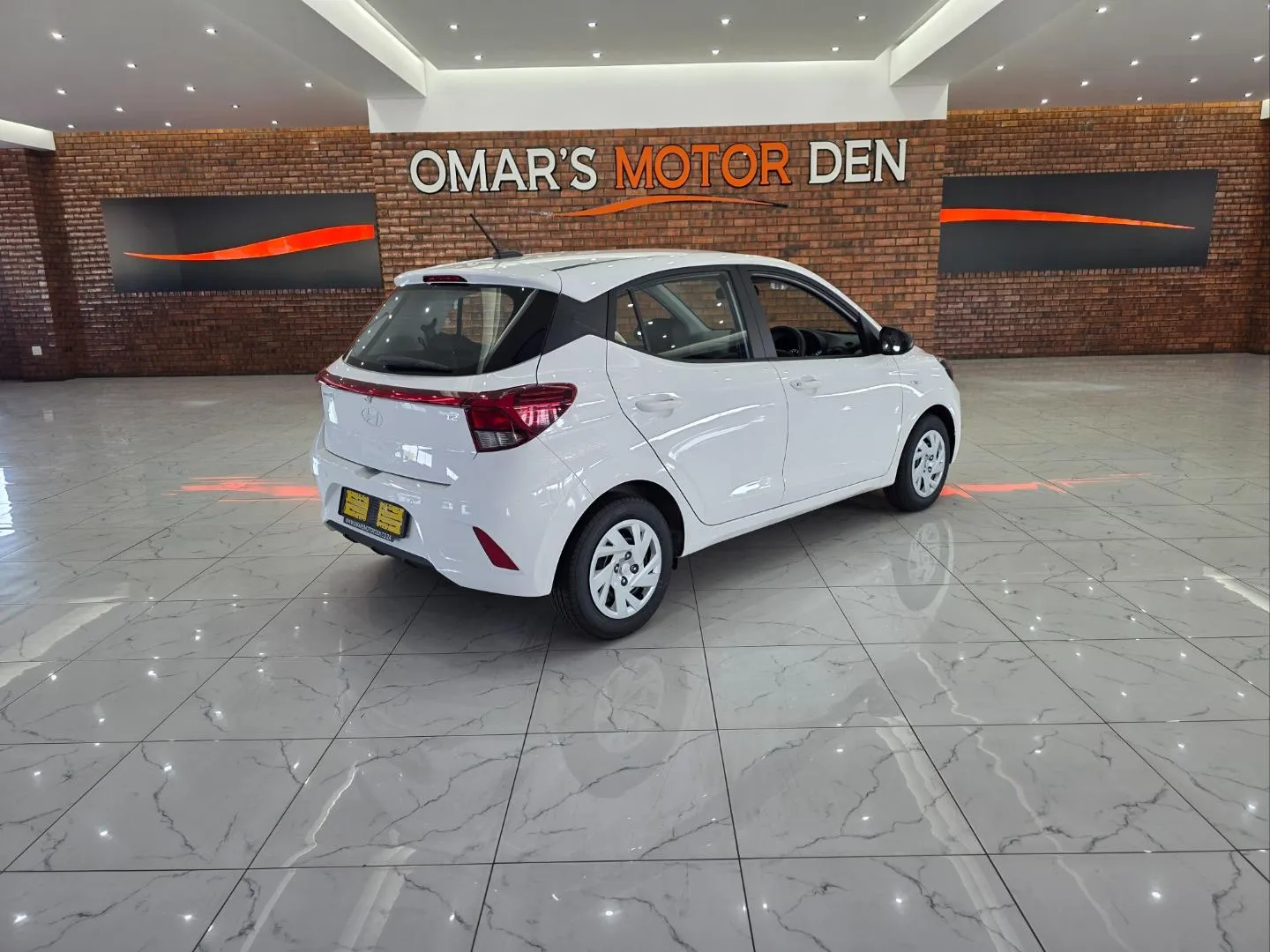 2026 Hyundai Grand i10 1.2 Premium Hatch, photo 4 of 5