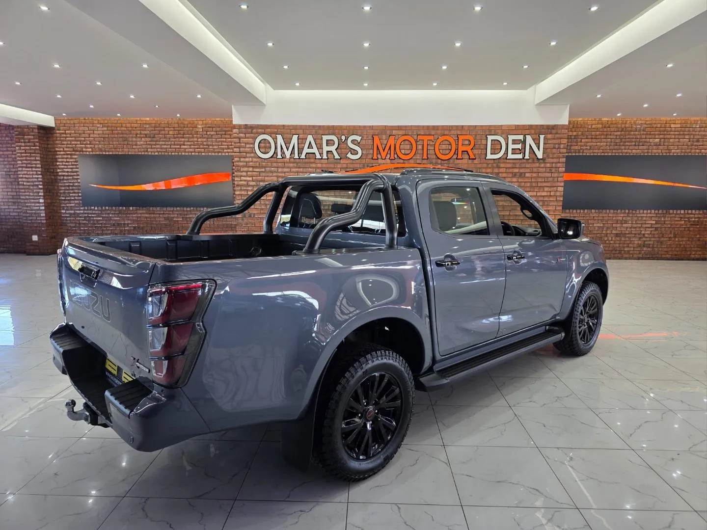 2026 Isuzu D-Max 1.9TD Double Cab LS X-Rider Auto, photo 2 of 4