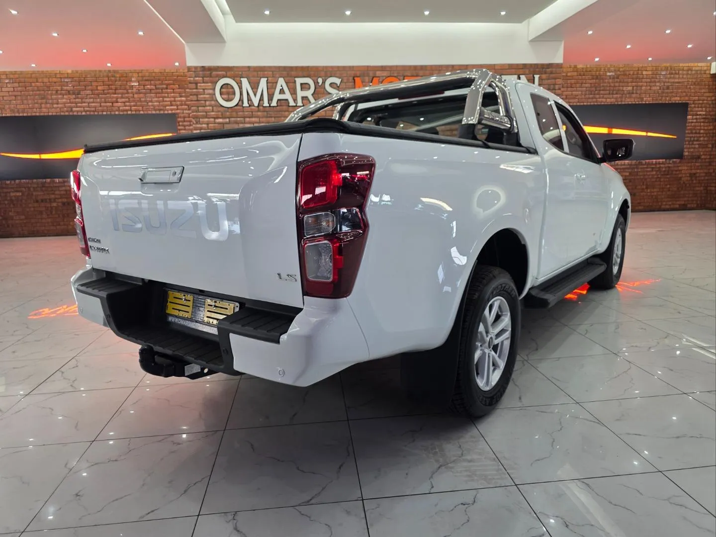 2026 Isuzu D-Max 1.9TD Extended Cab LS Auto, photo 5 of 6