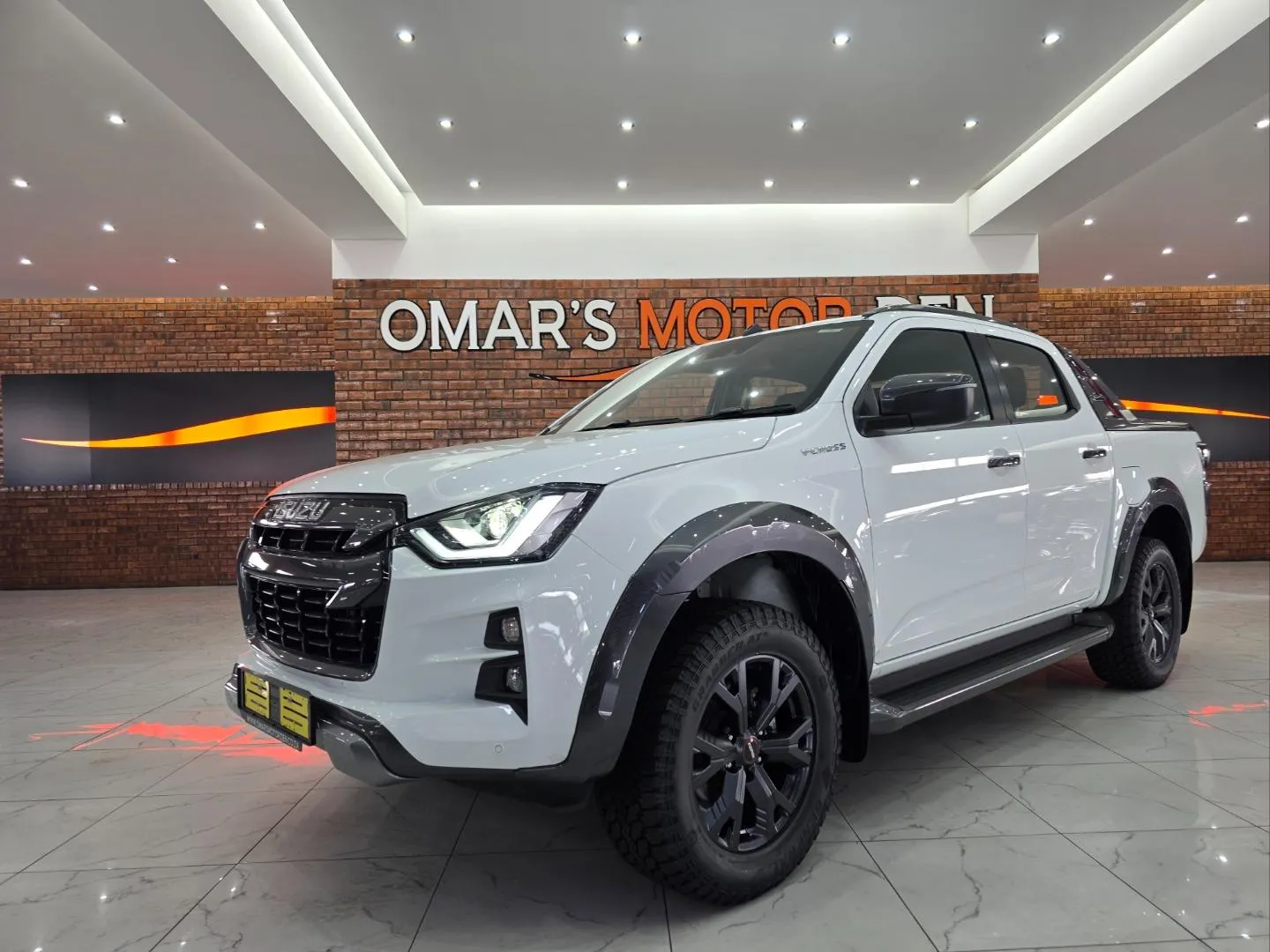 2026 Isuzu D-Max 3.0TD Double Cab V-Cross, photo 3 of 5