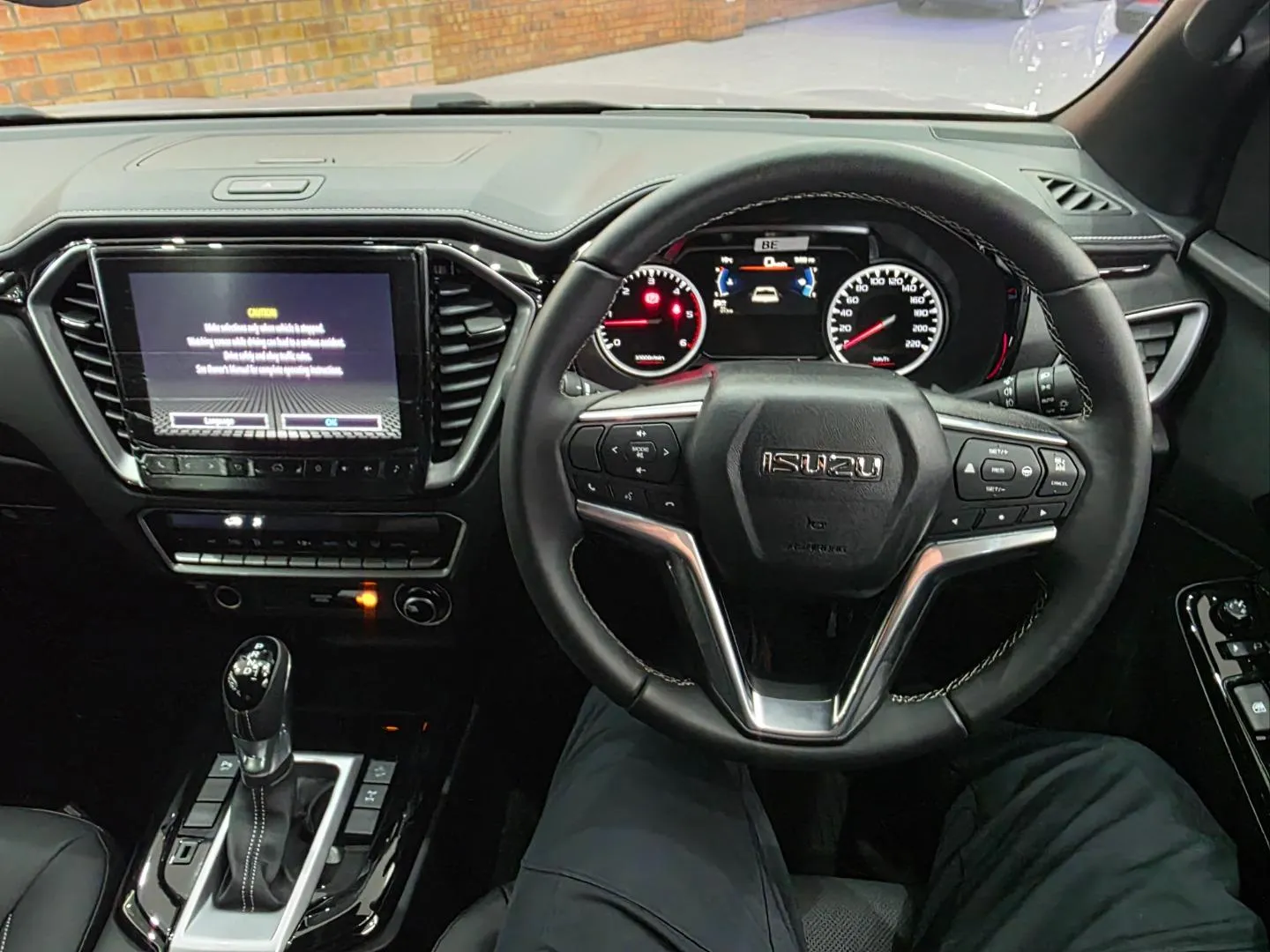 2026 Isuzu D-Max 3.0TD Double Cab V-Cross 4x4, photo 5 of 5