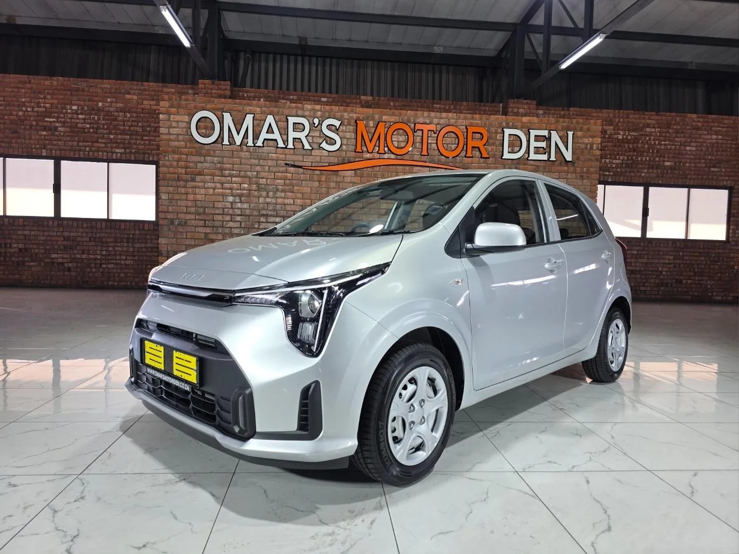 2026 Kia Picanto 1.0 LS Manual, photo 2 of 7