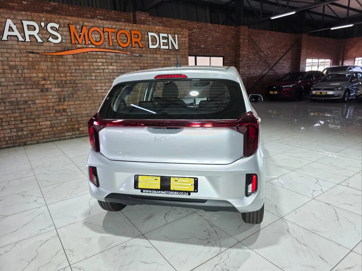 2026 Kia Picanto 1.0 LS Manual, photo 3 of 7