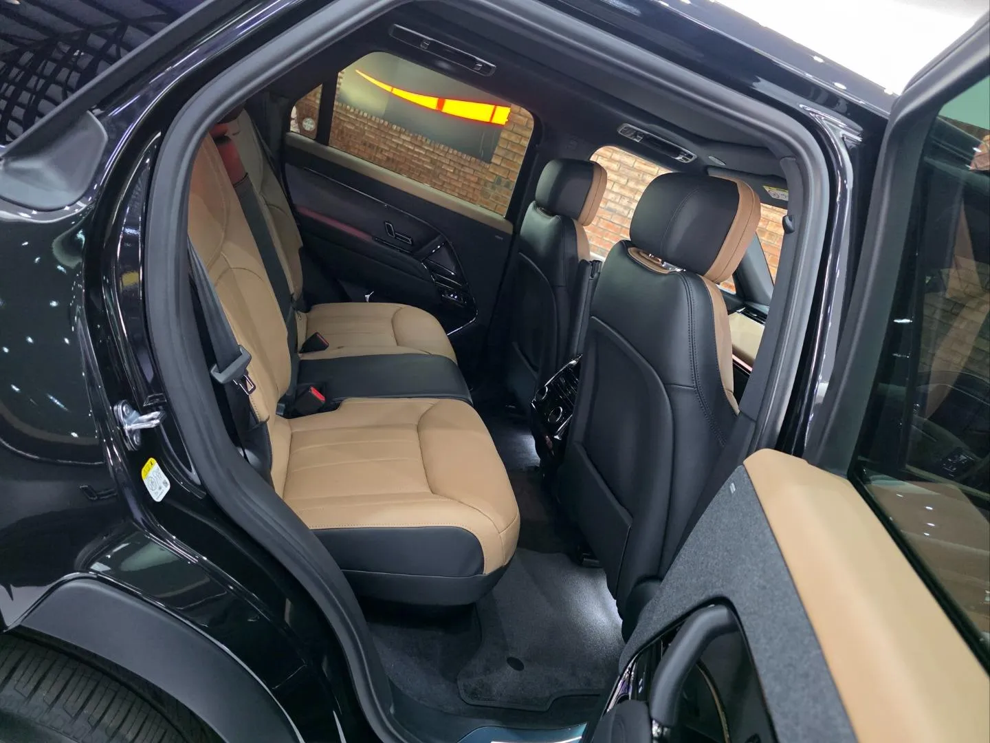 2026 Land Rover Range Rover Sport D350 Dynamic HSE, photo 8 of 8