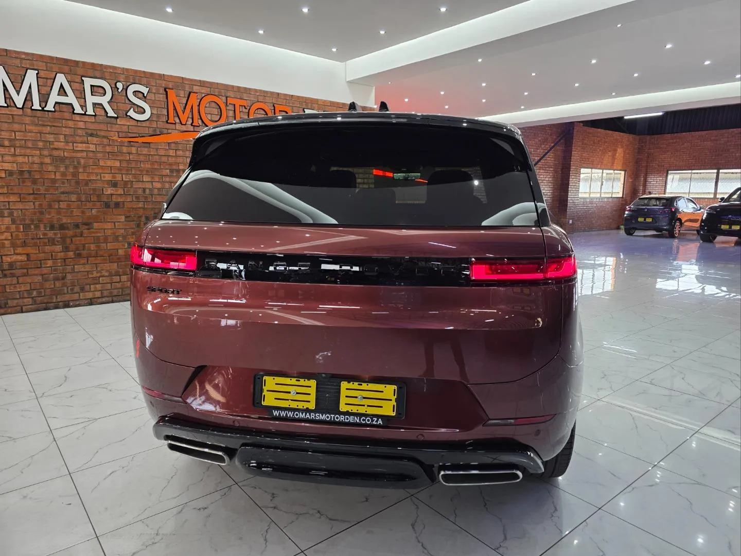 2026 Land Rover Range Rover Sport P360 Dynamic HSE, photo 4 of 7