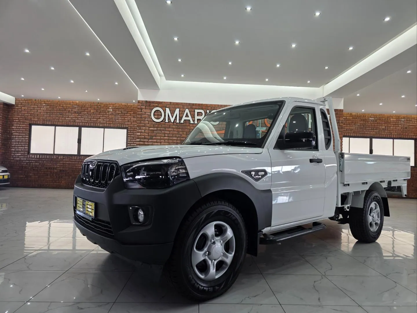 2026 Mahindra Pik Up 2.2CRDe Single Cab Dropside S4 (aircon), photo 3 of 6