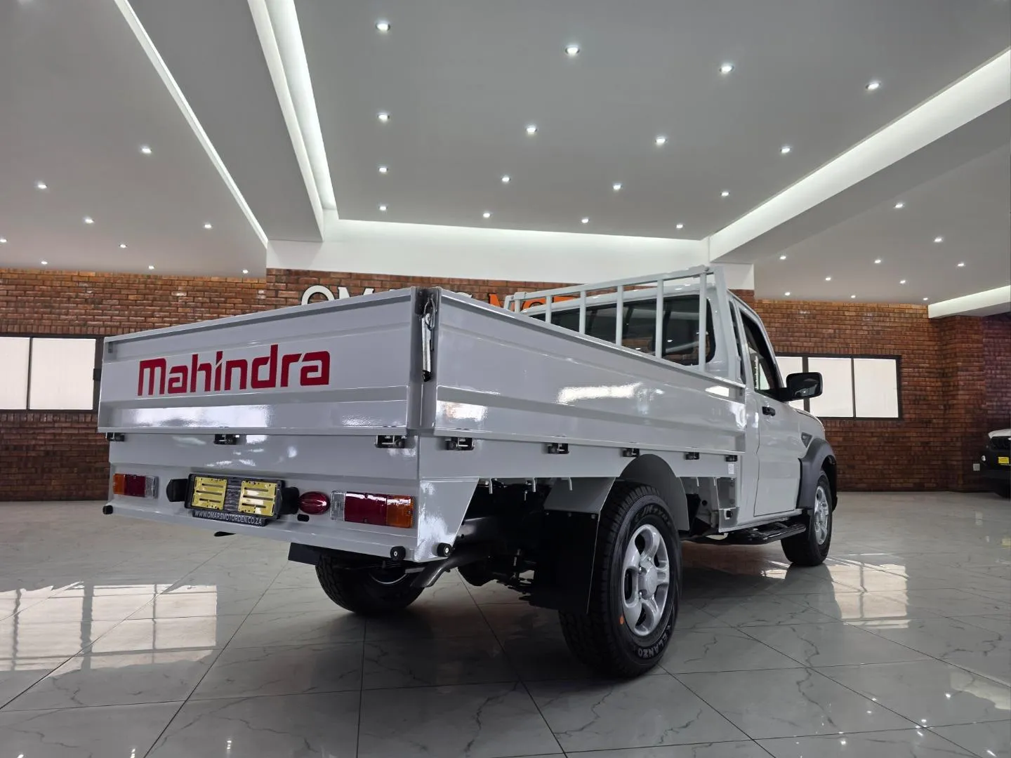 2026 Mahindra Pik Up 2.2CRDe Single Cab Dropside S4 (aircon), photo 4 of 6