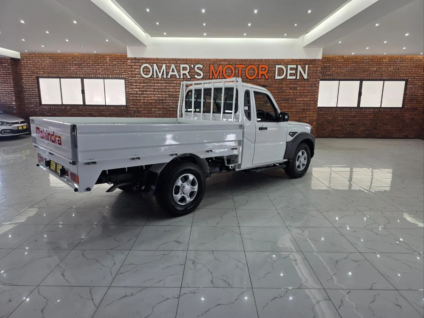 2026 Mahindra Pik Up 2.2CRDe Single Cab Dropside S4 (aircon), photo 4 of 6