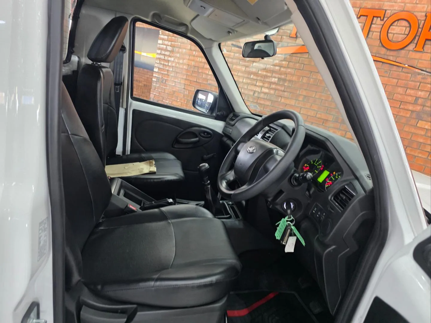2026 Mahindra Pik Up 2.2CRDe Single Cab S4, photo 6 of 6