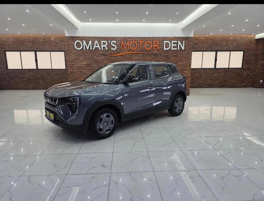 2026 Mahindra XUV 3XO 1.2T MX2 Auto, photo 1 of 7