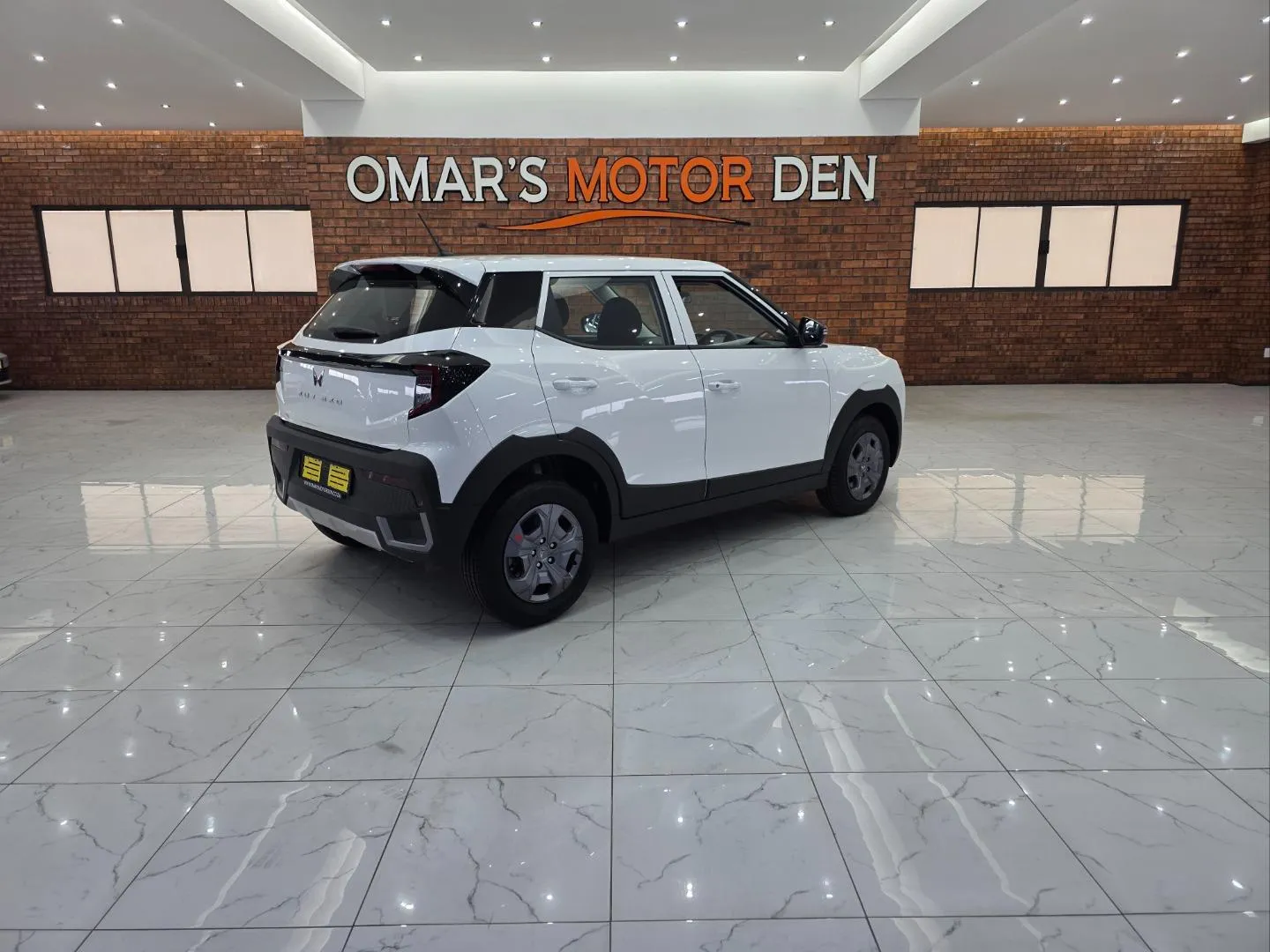 2026 Mahindra XUV 3XO 1.2T MX2 Auto, photo 4 of 6