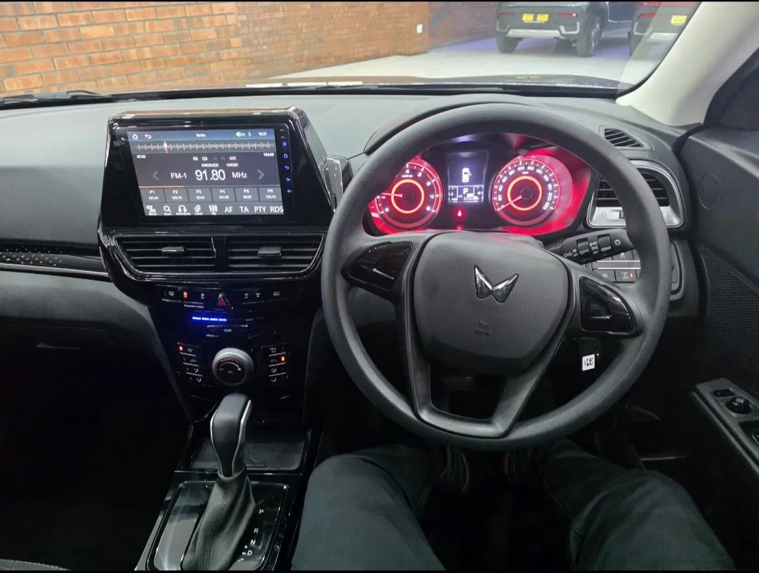 2026 Mahindra XUV 3XO 1.2T MX2 Auto, photo 7 of 7