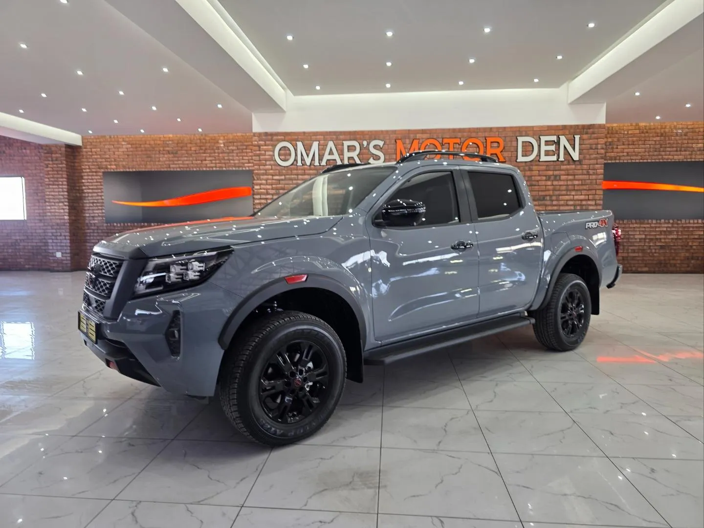 2026 Nissan Navara 2.5DDTi Double Cab PRO-4X 4x4, photo 2 of 6