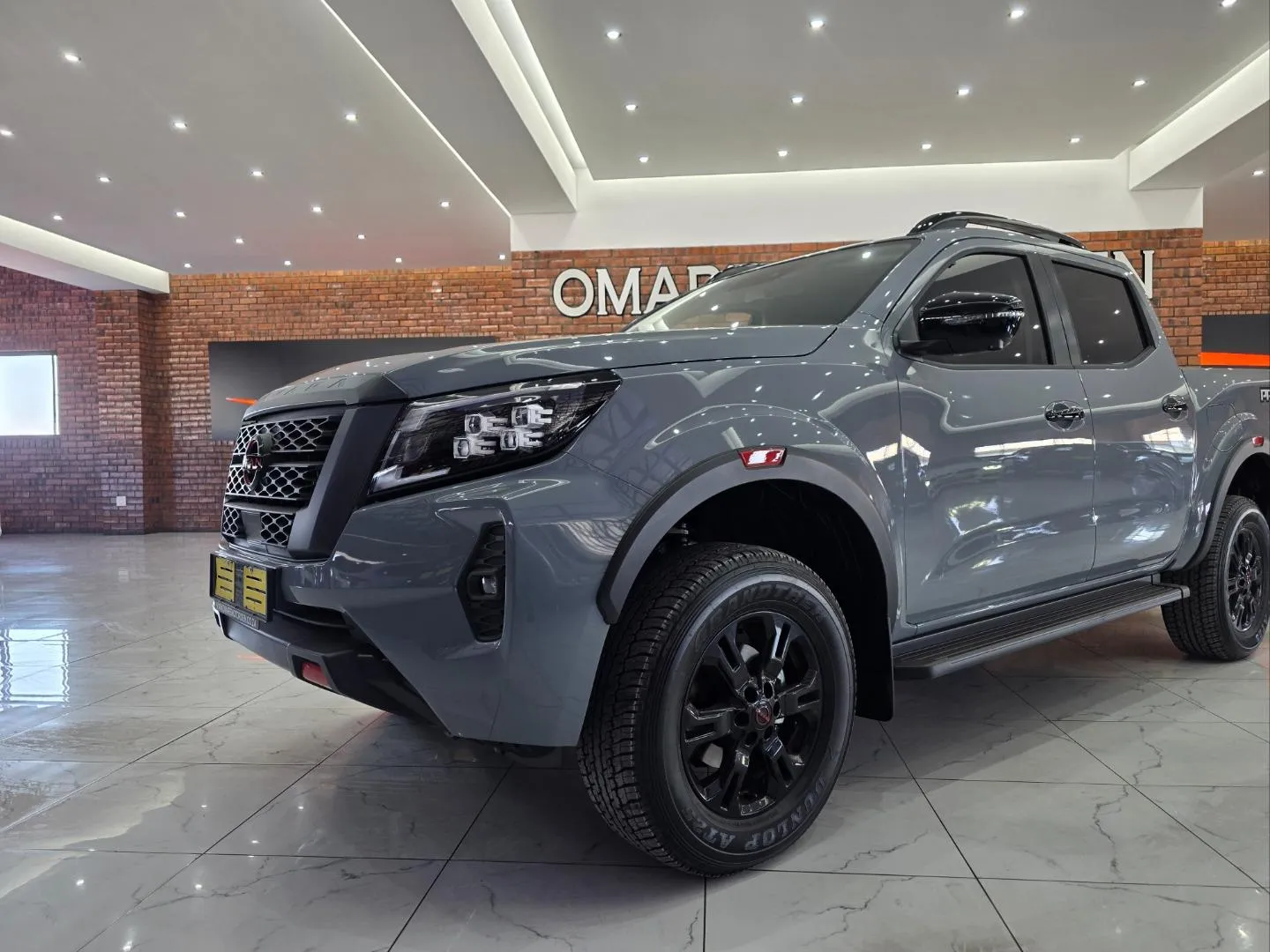 2026 Nissan Navara 2.5DDTi Double Cab PRO-4X 4x4, photo 3 of 6