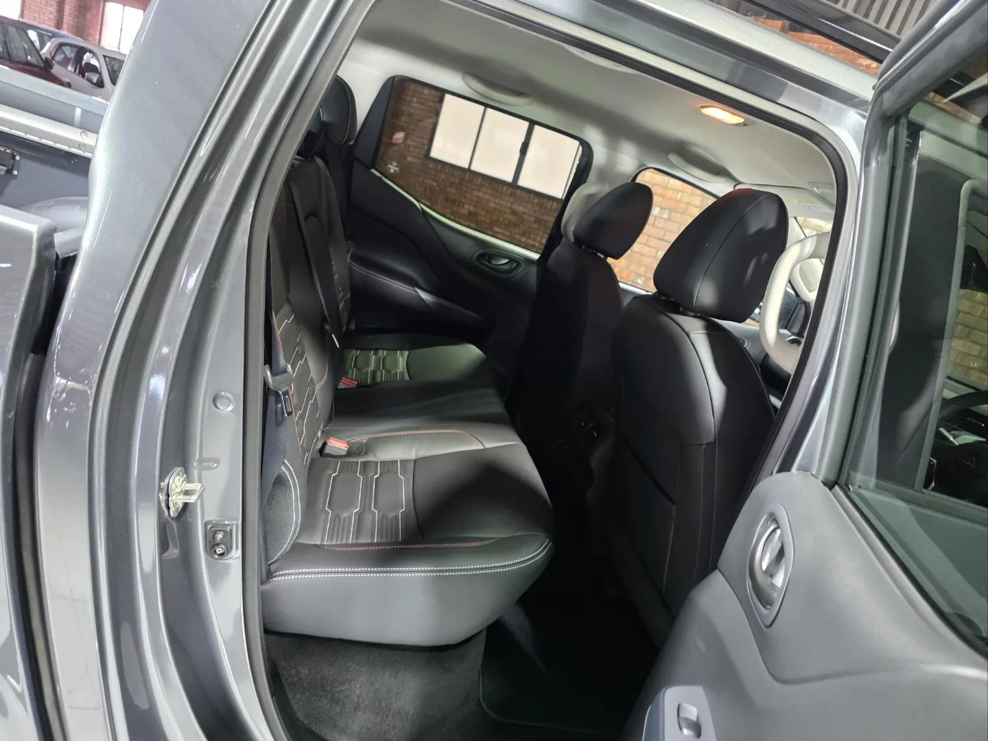 2026 Nissan Navara 2.5DDTi Double Cab PRO-4X 4x4, photo 6 of 6