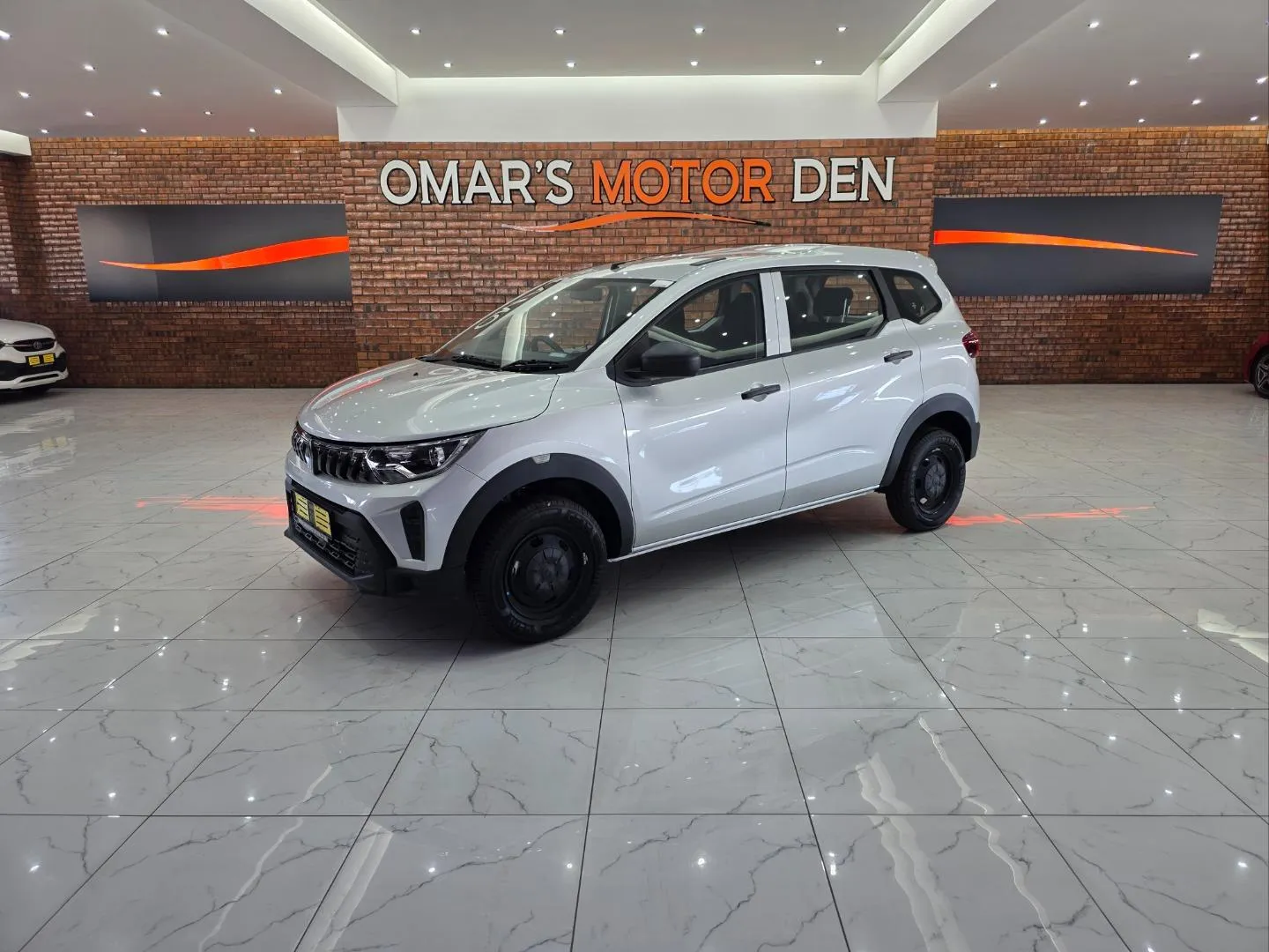 2026 Renault Triber 1.0 Evolution, photo 1 of 5