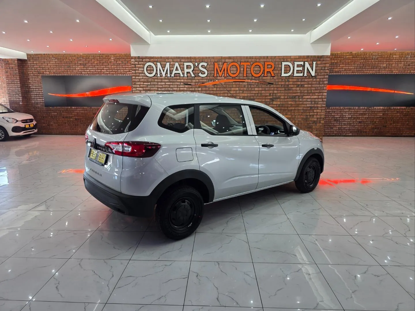 2026 Renault Triber 1.0 Evolution, photo 4 of 4