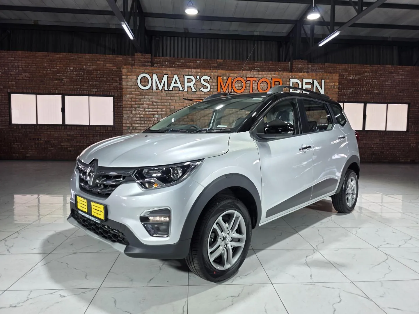 2026 Renault Triber 1.0 Intens, photo 5 of 5