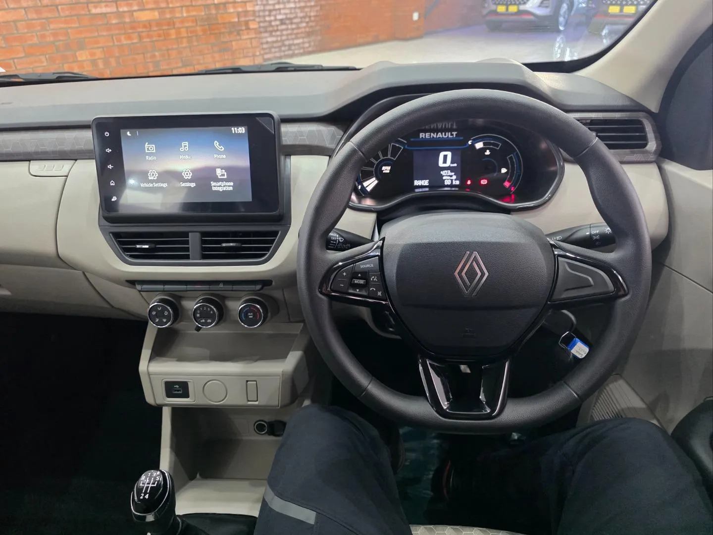 2026 Renault Triber 1.0 Techno, photo 6 of 7