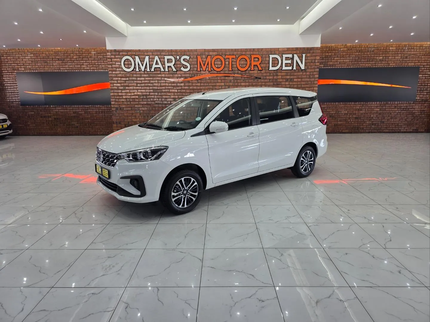 2026 Suzuki Ertiga 1.5 GL Auto, photo 1 of 5