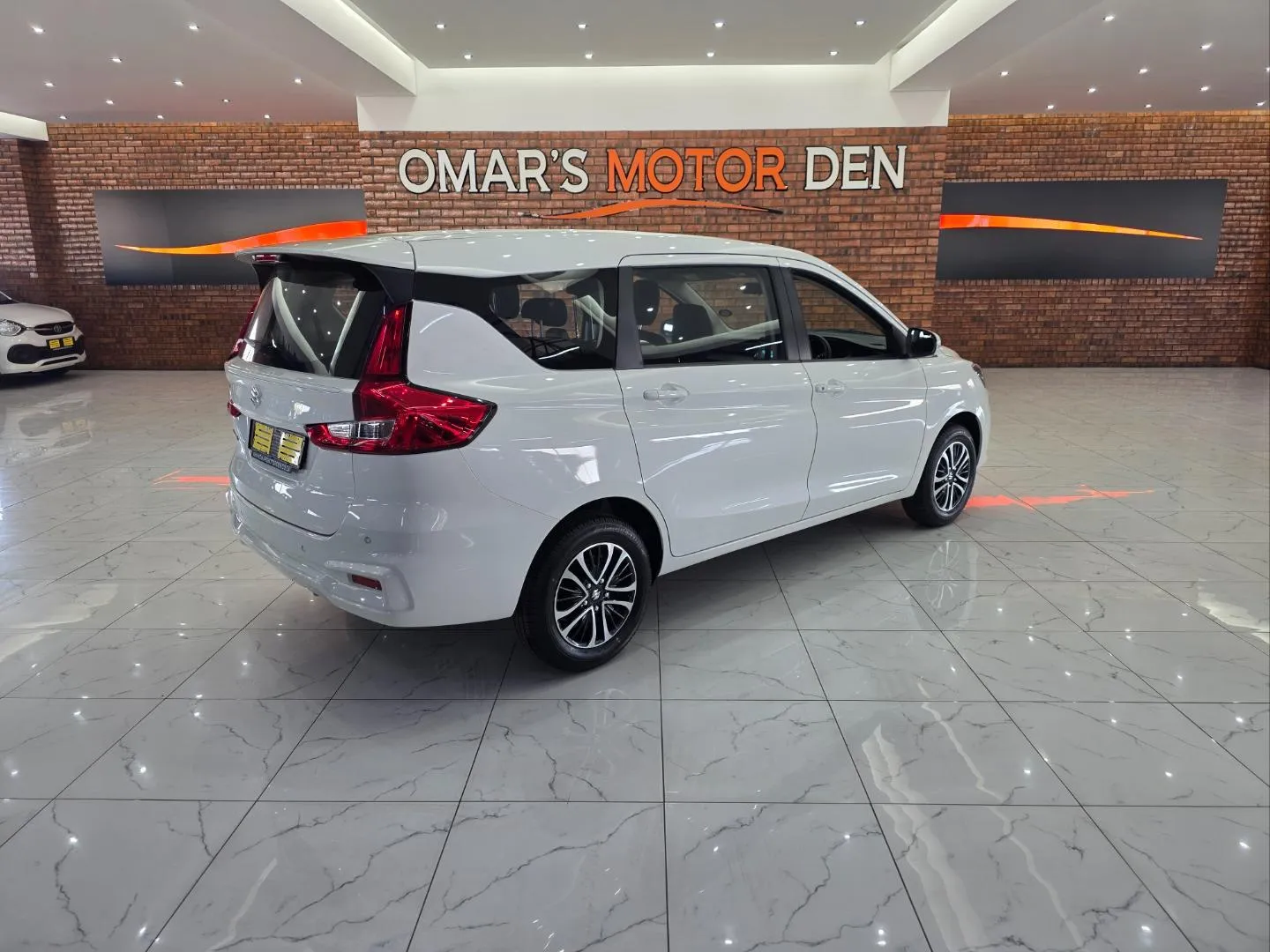 2026 Suzuki Ertiga 1.5 GL Auto, photo 4 of 5