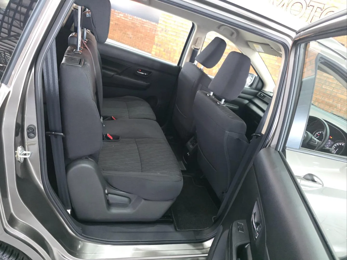2026 Suzuki Ertiga 1.5 GL Auto, photo 5 of 6