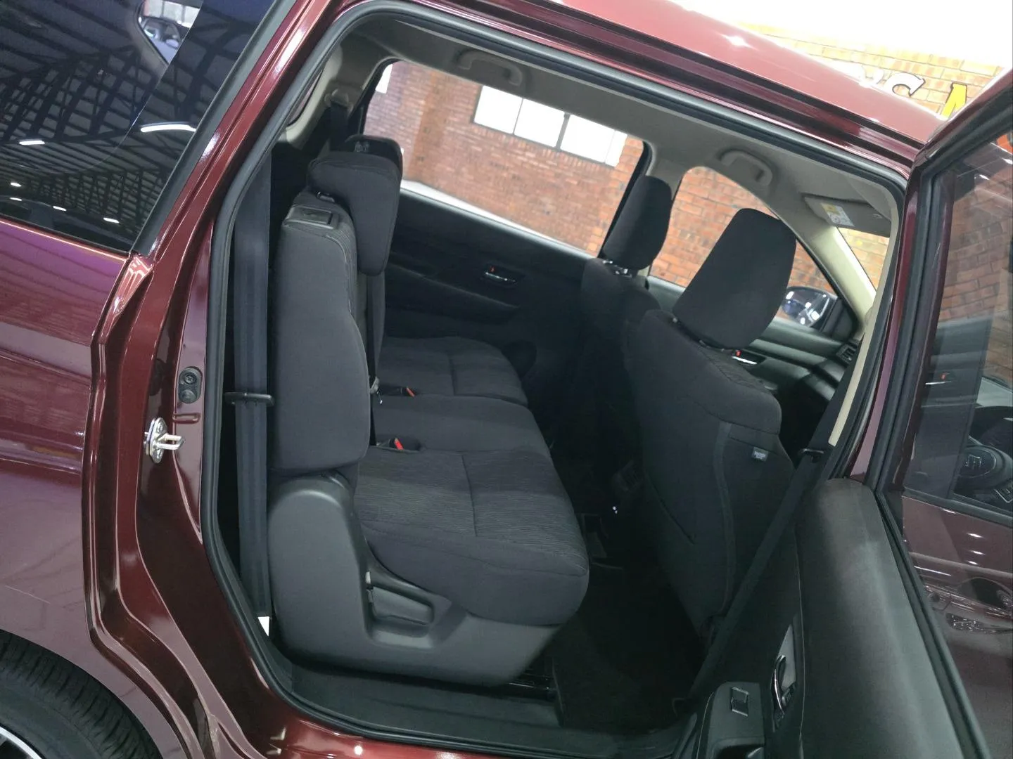 2026 Suzuki Ertiga 1.5 GL Manual, photo 5 of 5