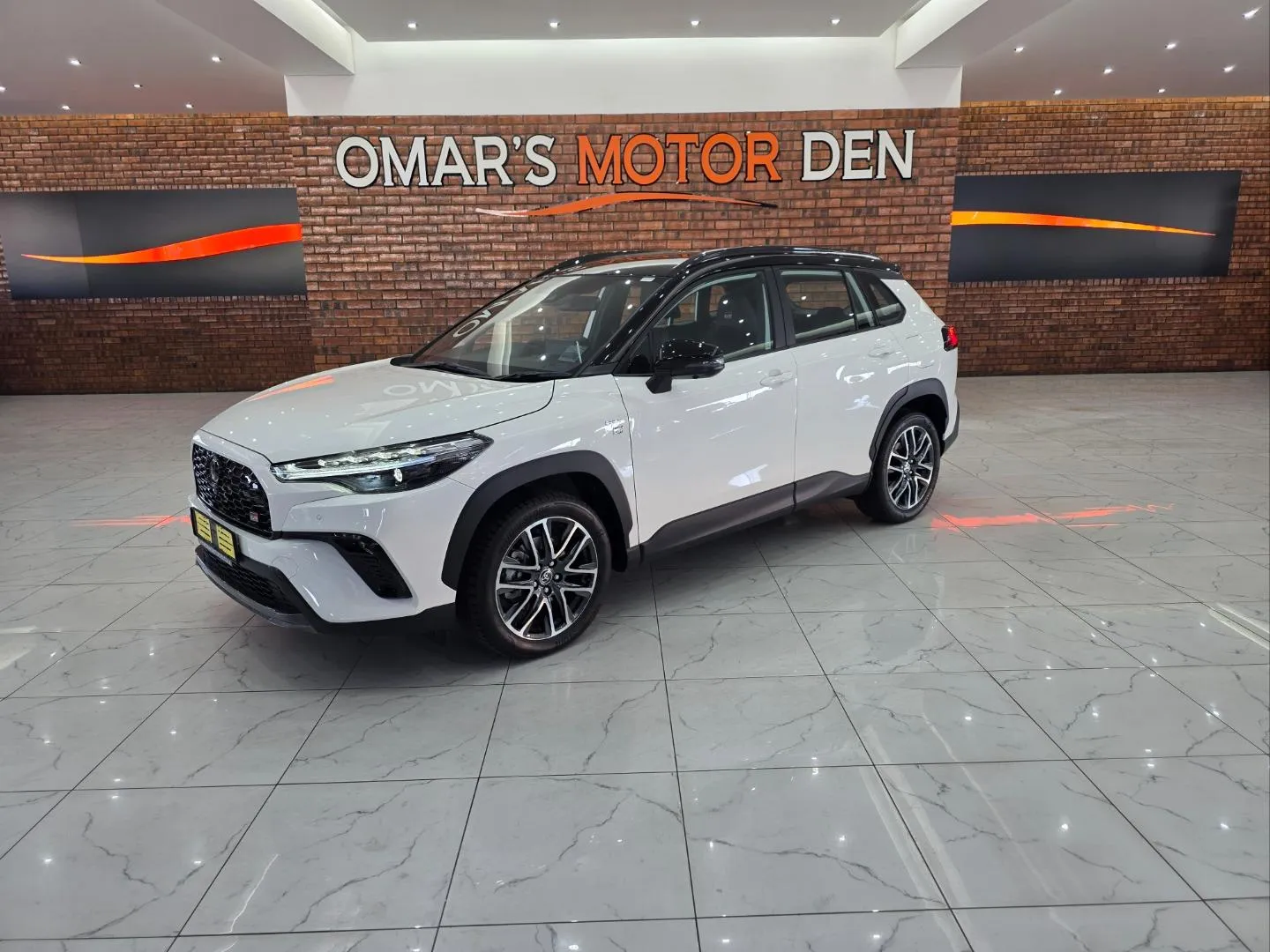 2026 Toyota Corolla Cross 1.8 HEV GR-Sport, photo 1 of 5