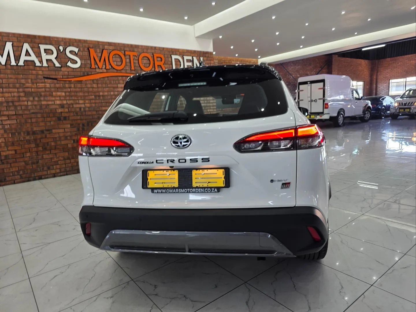2026 Toyota Corolla Cross 1.8 HEV GR-Sport, photo 4 of 5