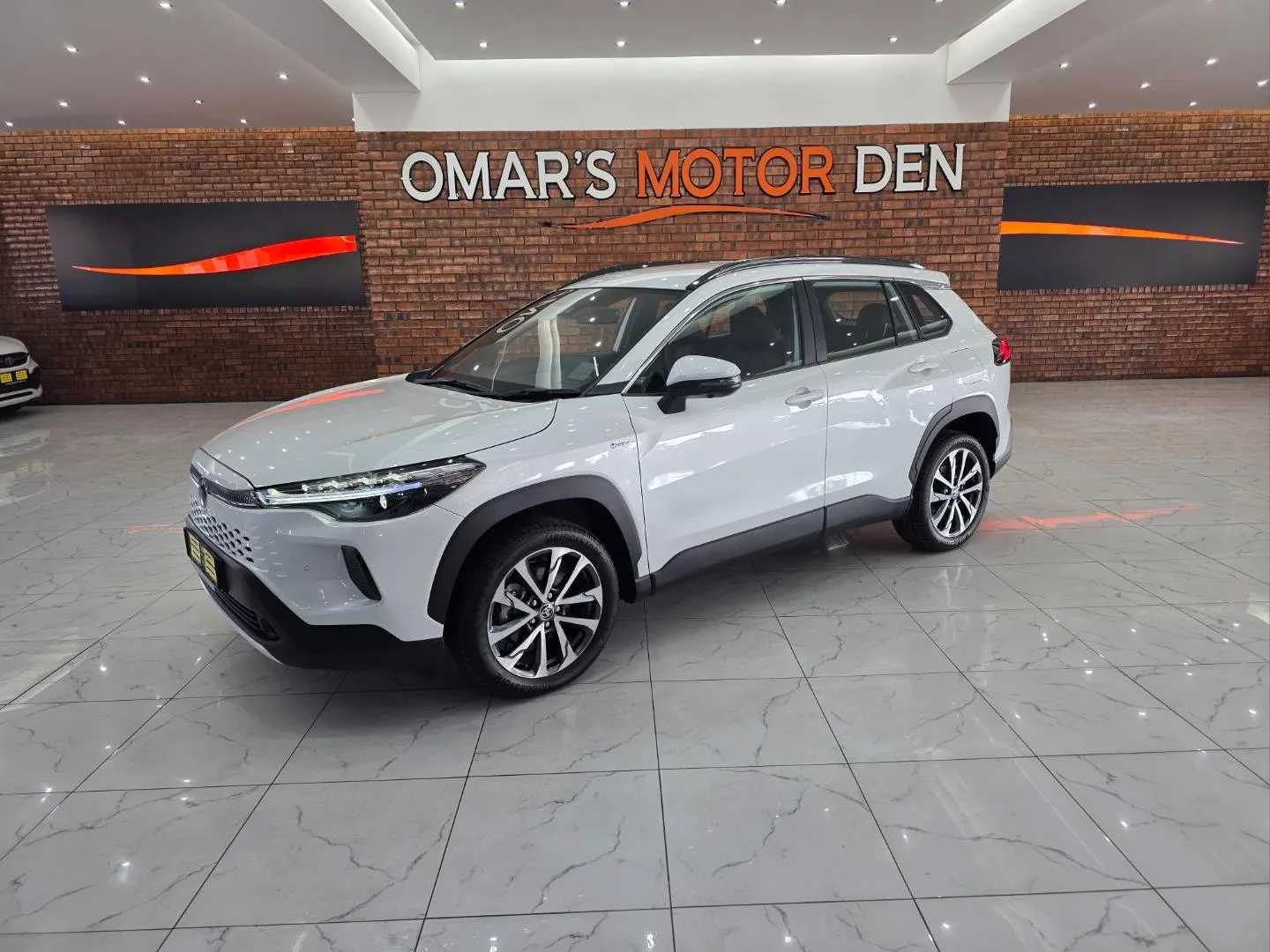 2026 Toyota Corolla Cross 1.8 HEV XR, photo 1 of 6