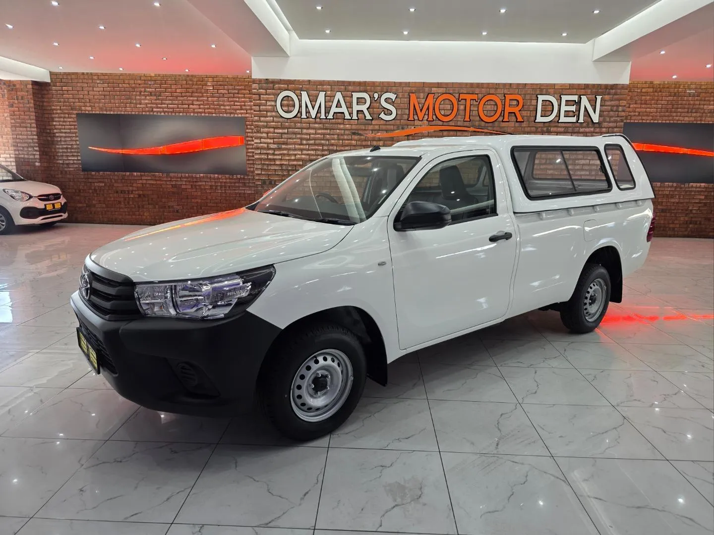 2026 Toyota Hilux 2.0 Single Cab S (Aircon), photo 2 of 5
