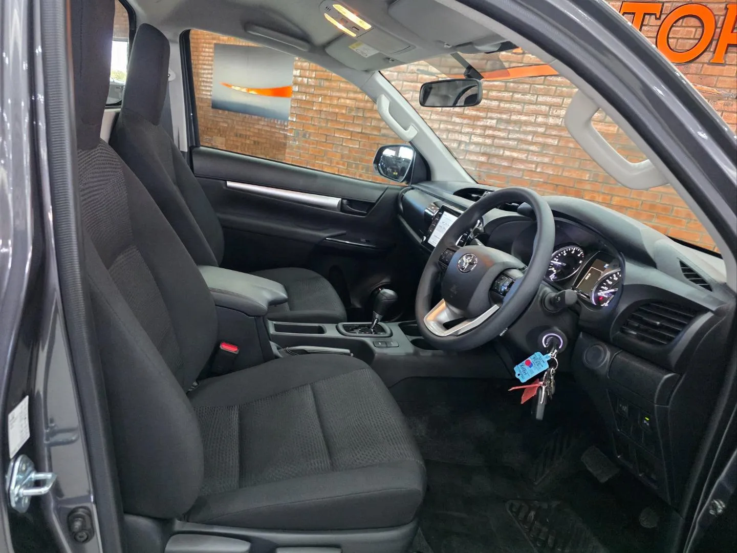2026 Toyota Hilux 2.4GD-6 Single Cab Raider Auto, photo 6 of 6
